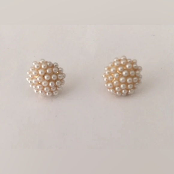 Gold and pearl earrings - Picture 1 of 4